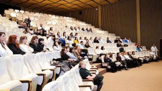 REANİMASİYADA NADİR GÖRÜNƏN XƏSTƏLİKLƏRİN İDARƏ OLUNMASI VƏ NADİR MÜALİCƏ ÜSULLARI konfransı, Yeni Klinika 